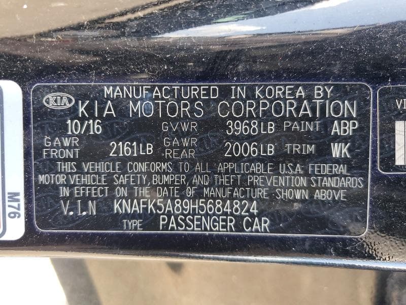 2017 KIA FORTE5 LX 12