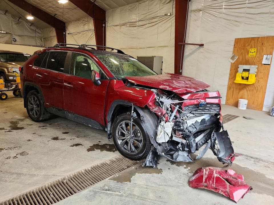 2023 TOYOTA RAV4 LIMITED 4