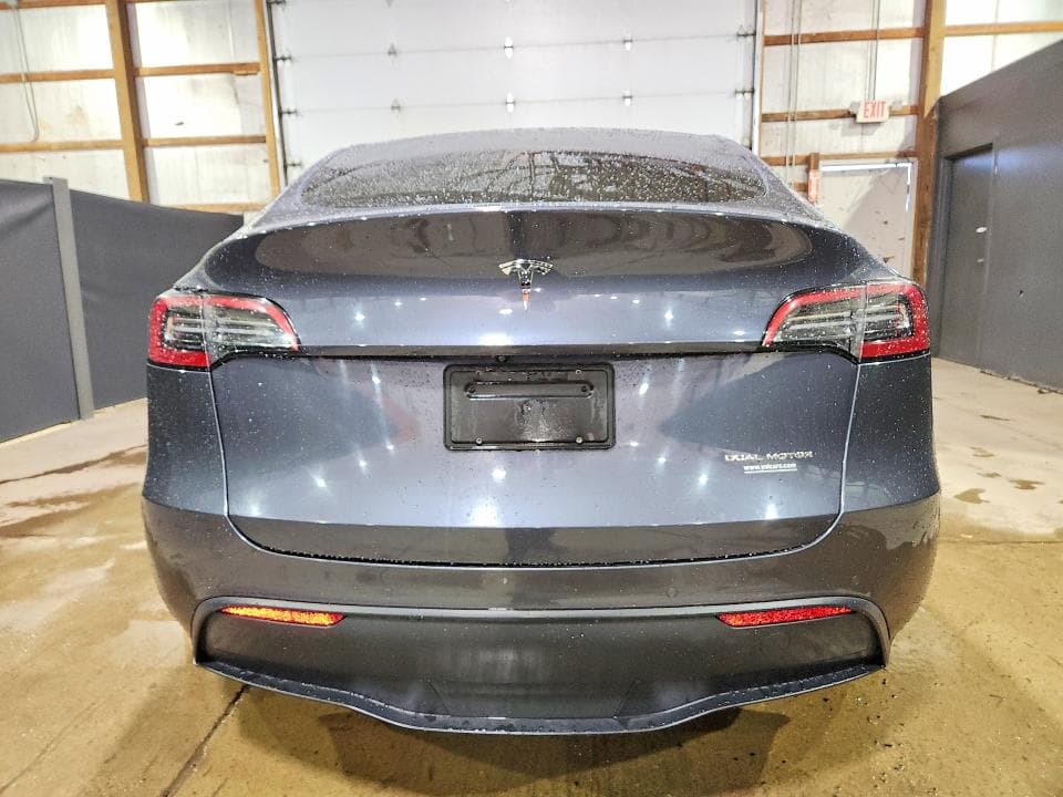 2022 TESLA MODEL Y 6