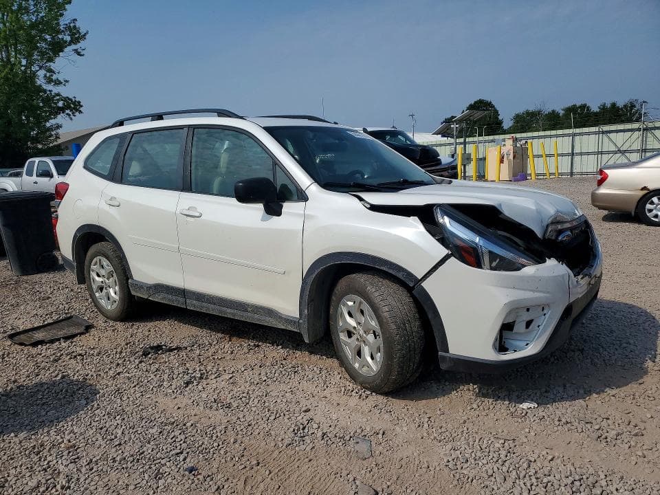 2019 SUBARU FORESTER 4