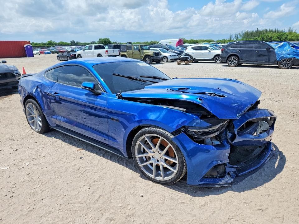 2017 FORD MUSTANG GT 4