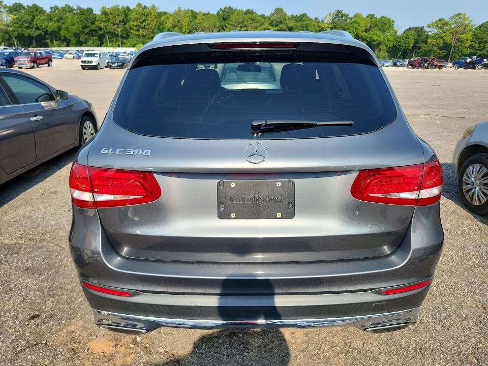 2018 MERCEDES-BENZ GLC 300 6