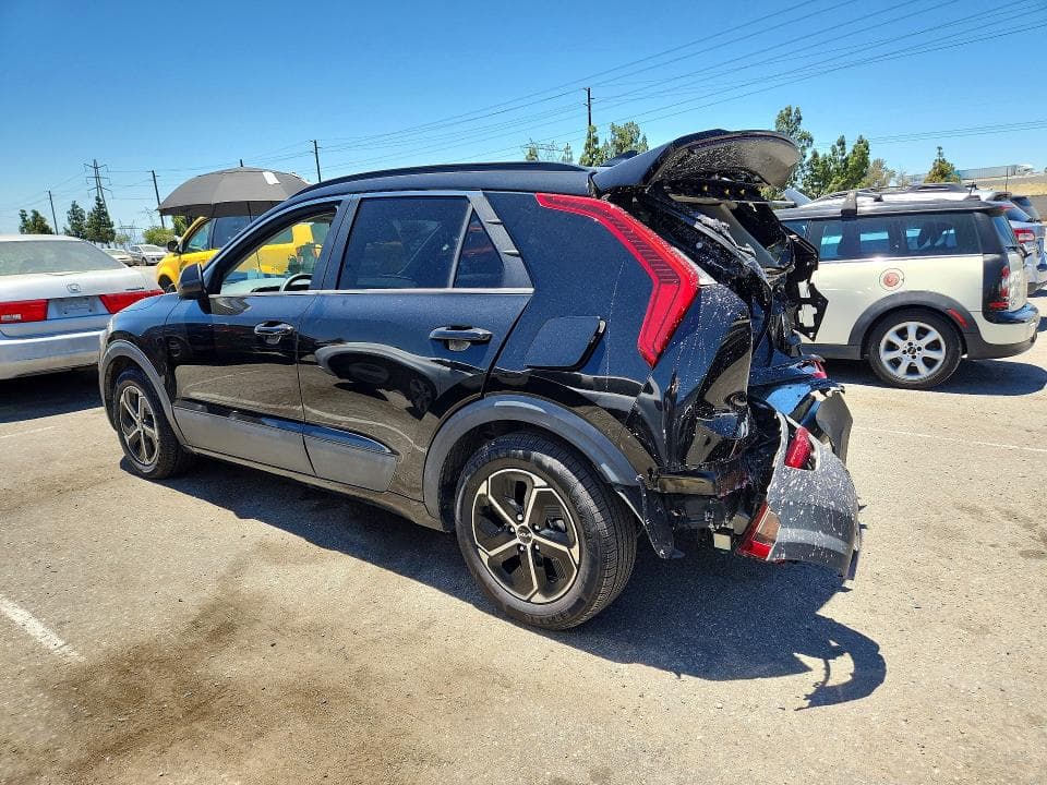 2023 KIA NIRO LX 2