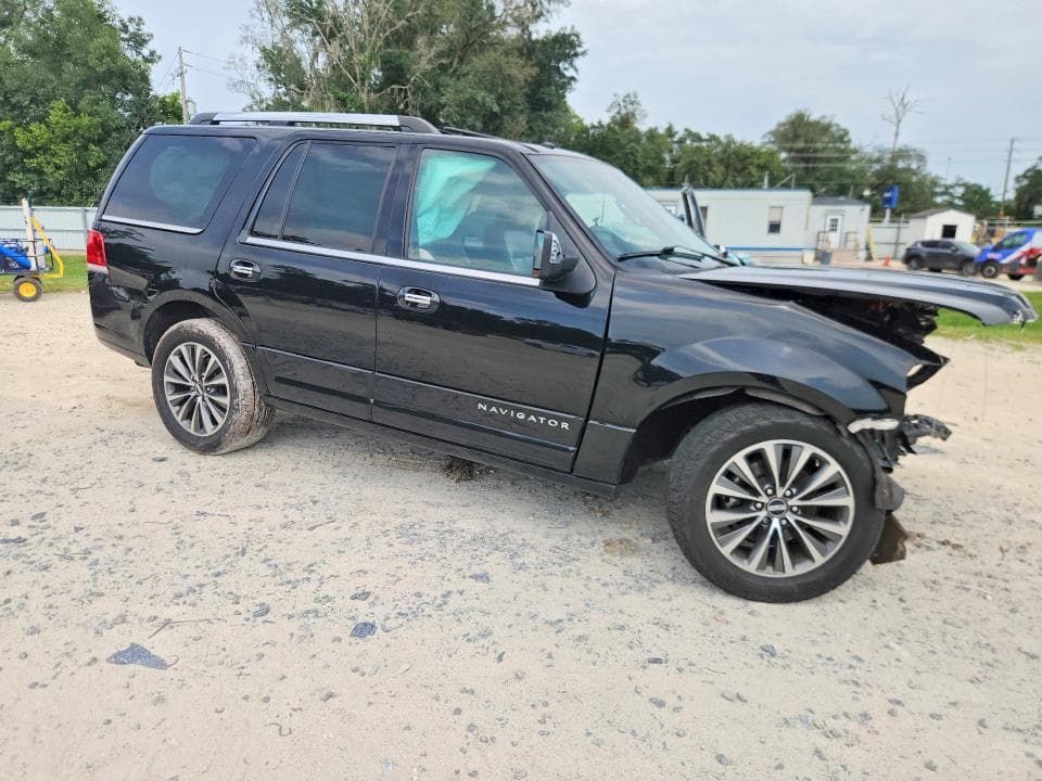2017 LINCOLN NAVIGATOR SELECT 4