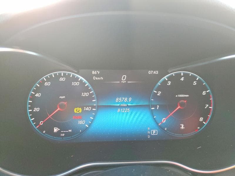 2022 MERCEDES-BENZ GLC 300 9