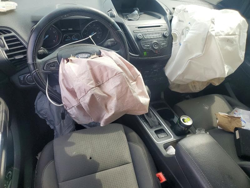 2018 FORD ESCAPE SE 8