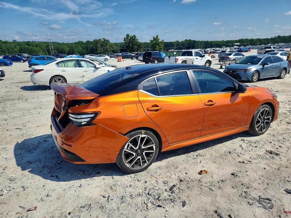2025 NISSAN SENTRA SR 3