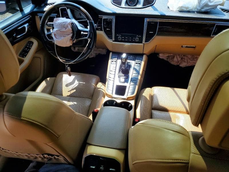 2018 PORSCHE MACAN S 8