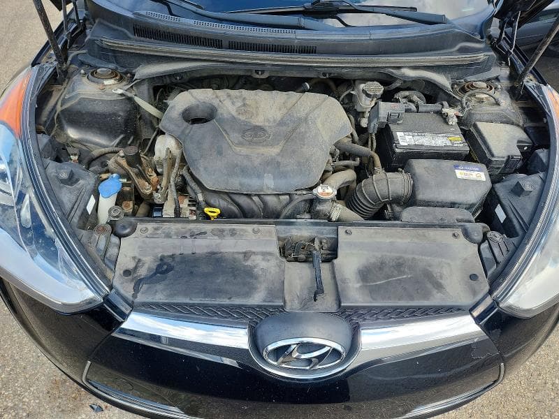 2017 HYUNDAI VELOSTER VALUE EDITION 11