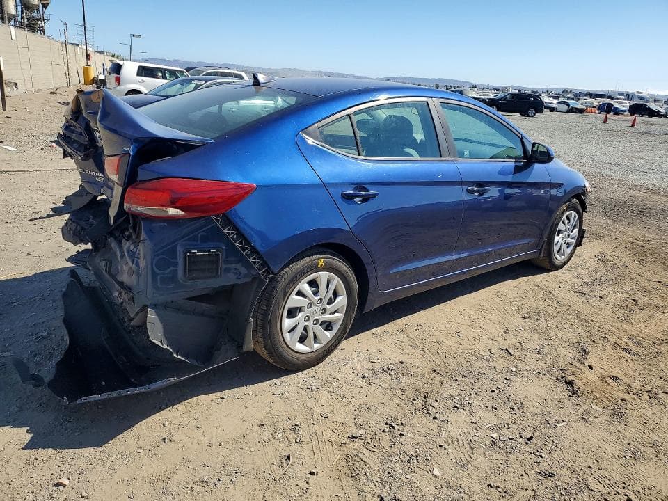 2017 HYUNDAI ELANTRA SE 3