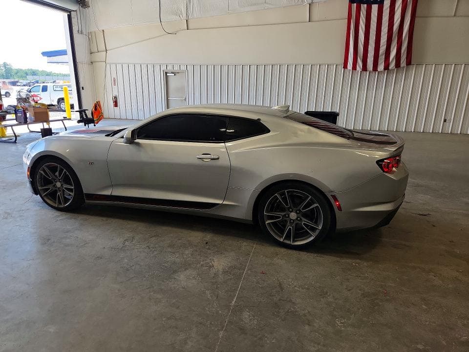 2019 CHEVROLET CAMARO LS/LT 2