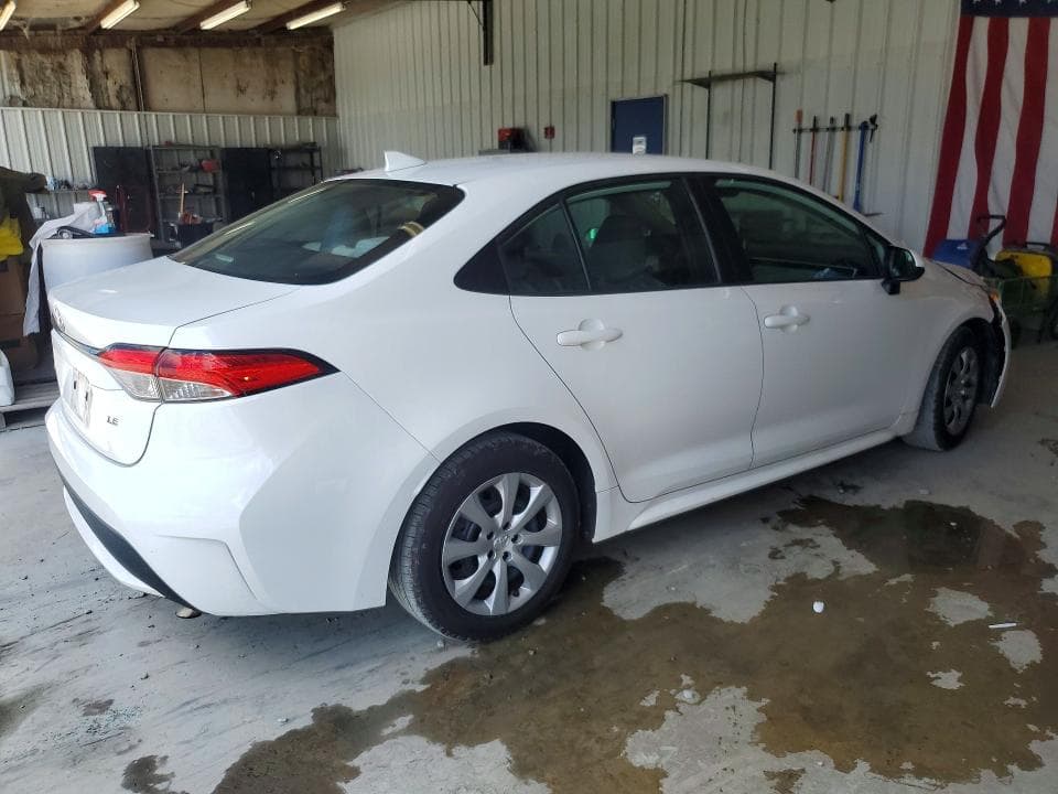 2022 TOYOTA COROLLA LE 3