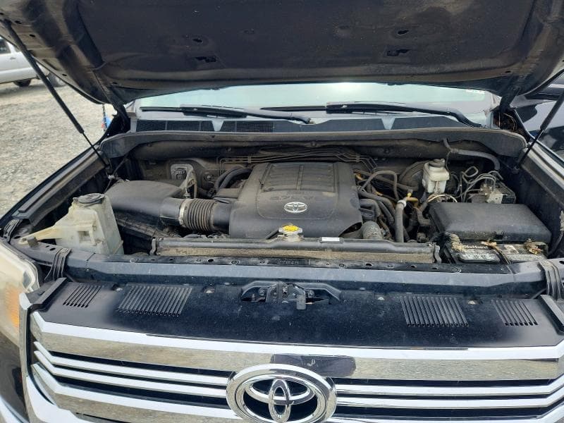 2017 TOYOTA TUNDRA CREWMAX SR5 11
