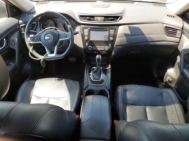 2017 NISSAN ROGUE SL 8