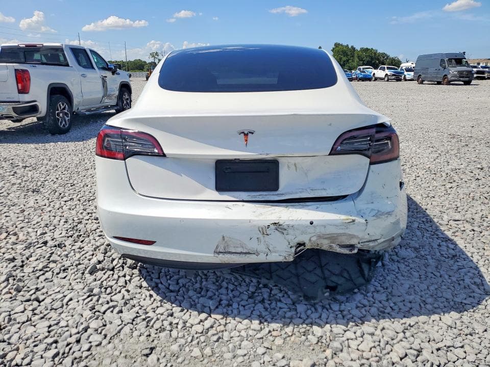 2022 TESLA MODEL 3 6