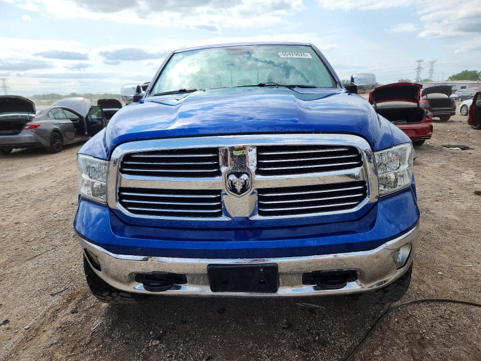 2017 RAM 1500 SLT 5