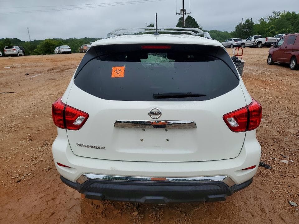2018 NISSAN PATHFINDER S 6