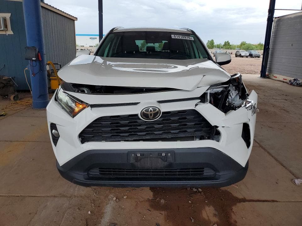 2021 TOYOTA RAV4 XLE 5