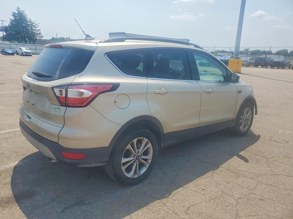 2018 FORD ESCAPE SEL 3
