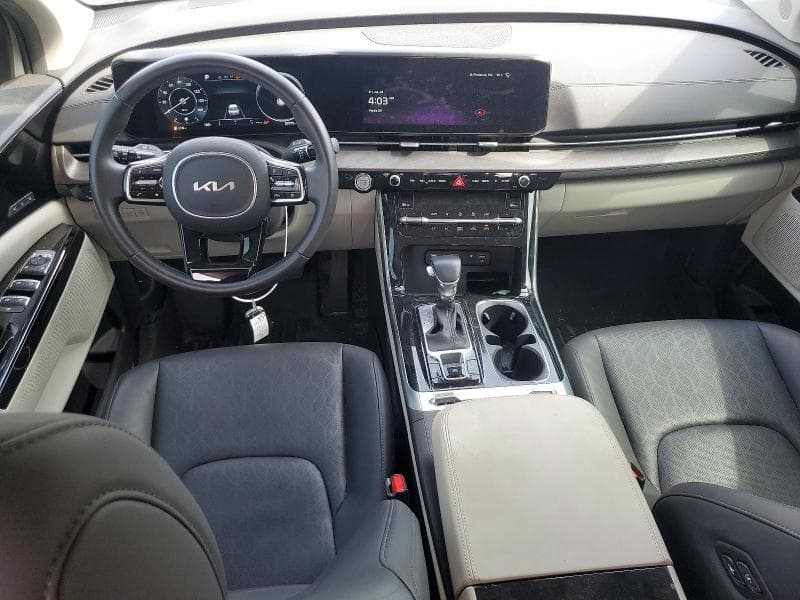 2024 KIA CARNIVAL SX 8