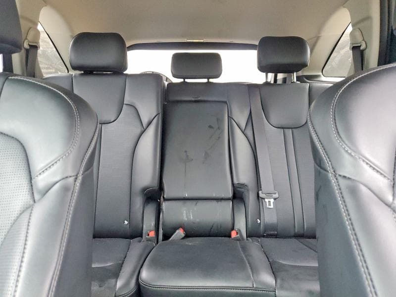 2026 KIA SORENTO S 10