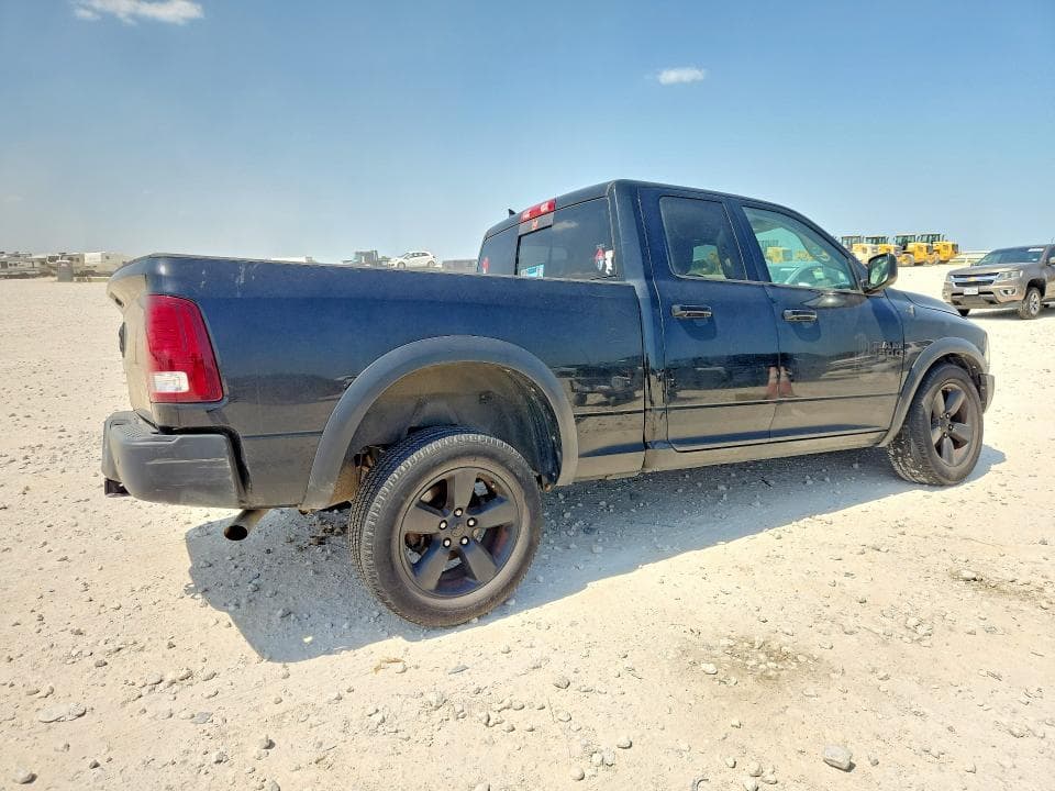 2019 RAM 1500 CLASSIC SLT 3