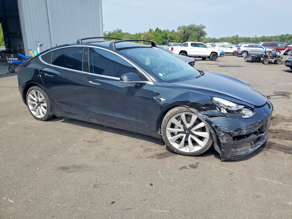 2020 TESLA MODEL 3 4