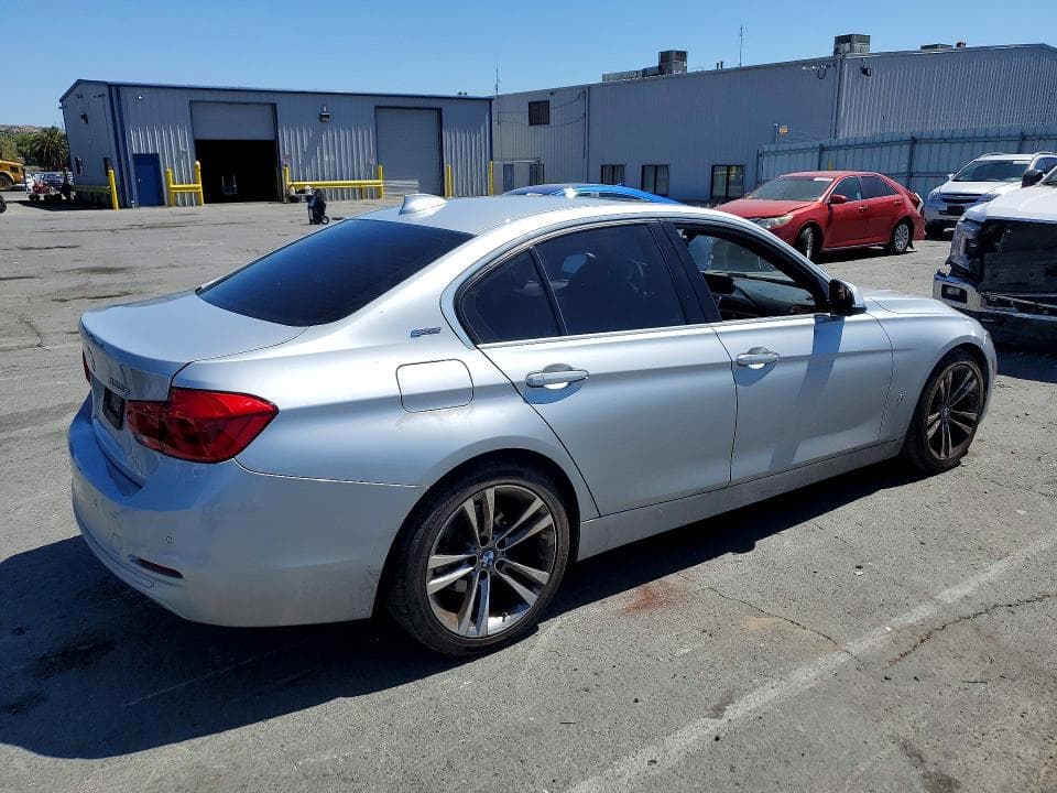 2017 BMW 330E 3