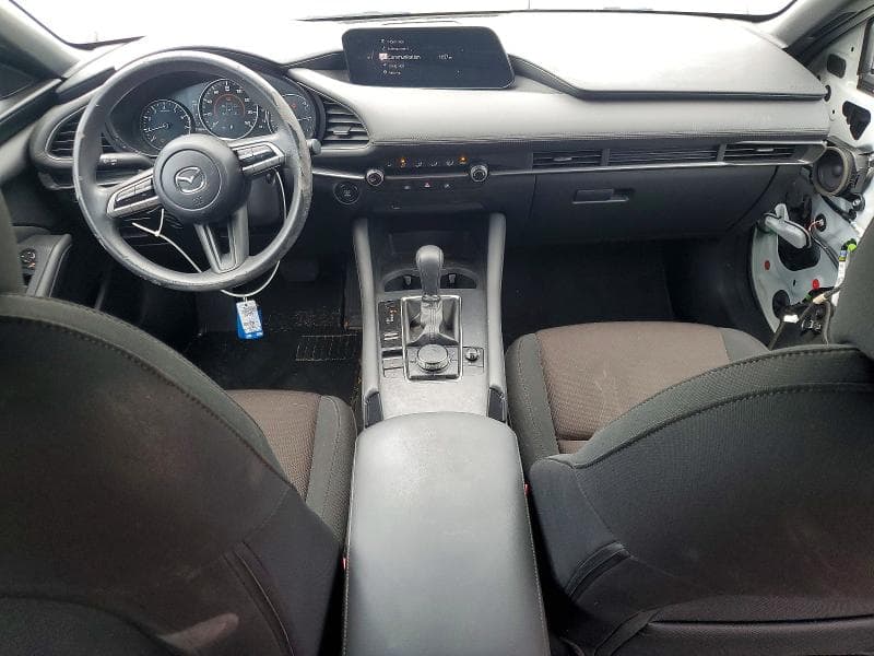 2021 MAZDA 3 8