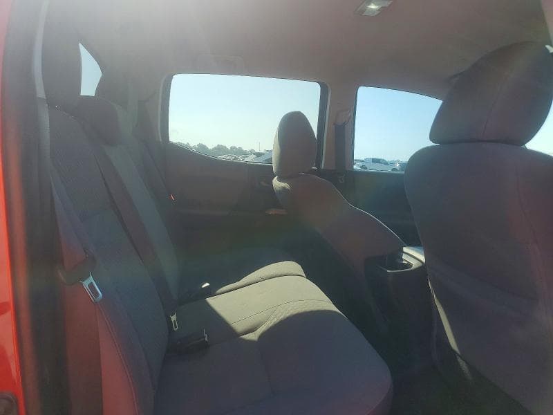 2020 TOYOTA TACOMA SR5 V6 10