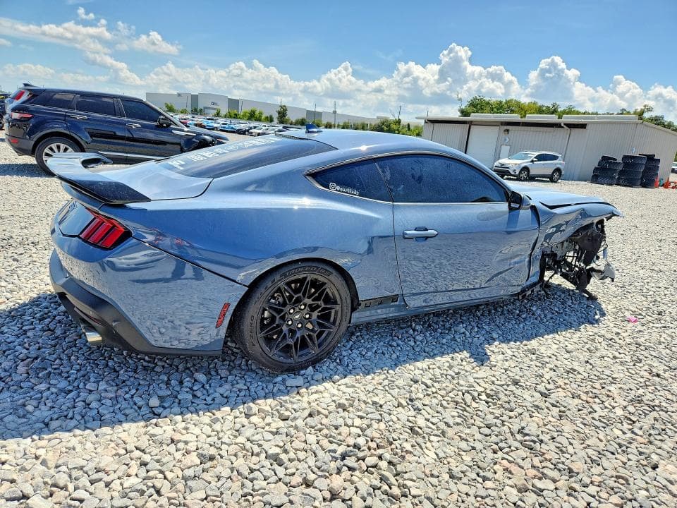 2026 FORD MUSTANG GT 3