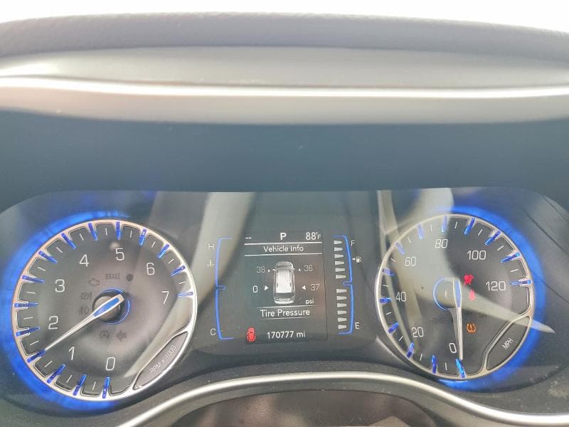 2019 CHRYSLER PACIFICA LX 9