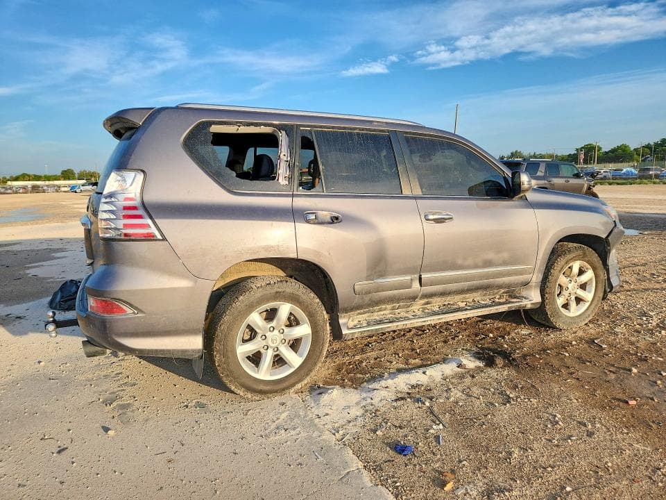 2018 LEXUS GX 460 3