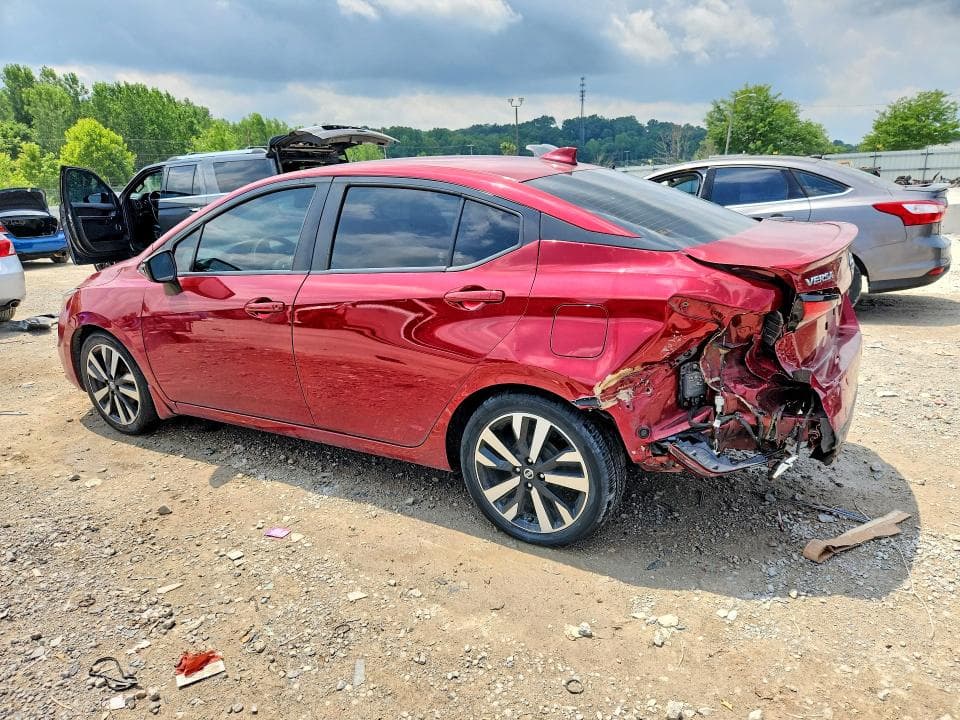 2021 NISSAN VERSA SR 2