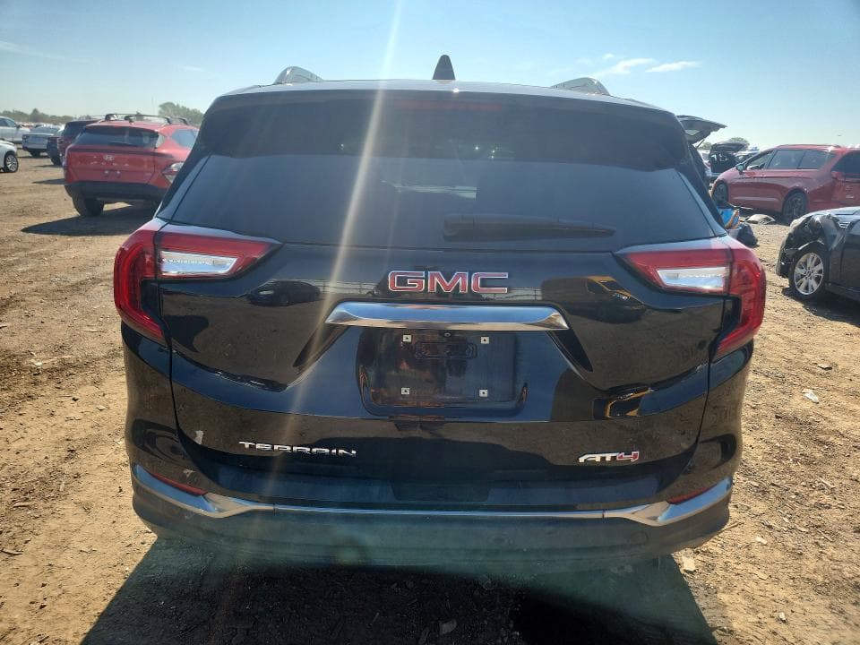 2024 GMC TERRAIN AT4 6
