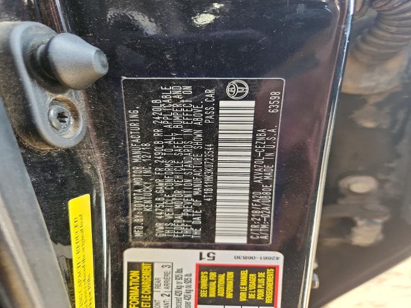 2019 TOYOTA CAMRY LE 12