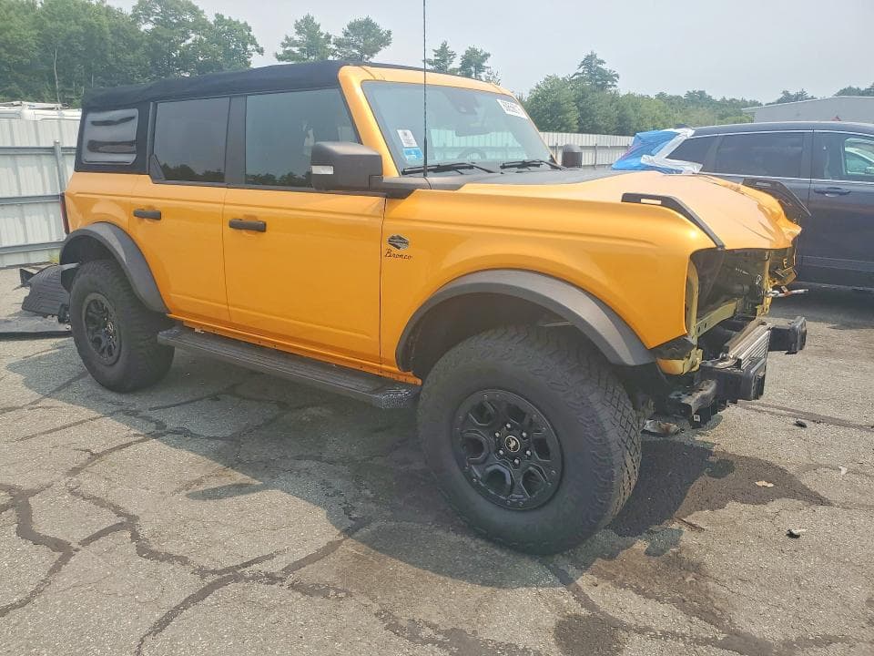 2022 FORD BRONCO BASE 4