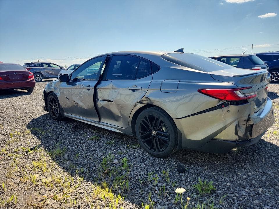 2025 TOYOTA CAMRY XSE 2