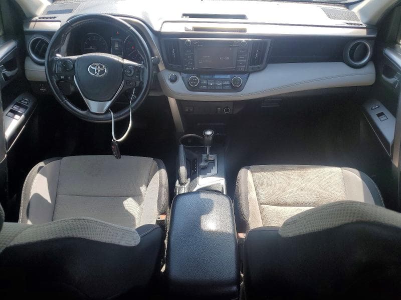 2018 TOYOTA RAV4 XLE 8