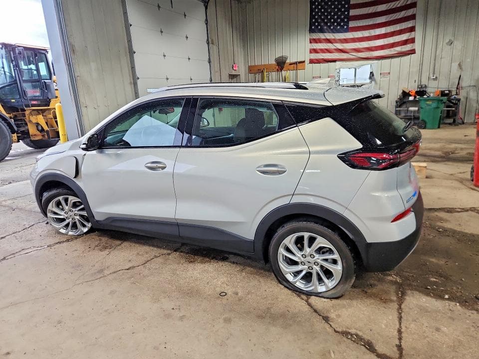 2023 CHEVROLET BOLT EUV LT 2
