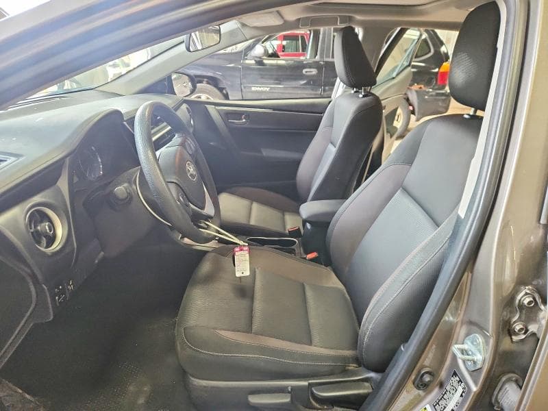 2017 TOYOTA COROLLA LE 7
