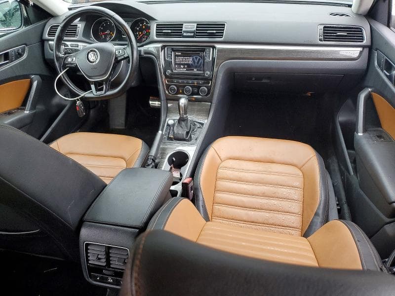 2018 VOLKSWAGEN PASSAT SEL PREMIUM 8