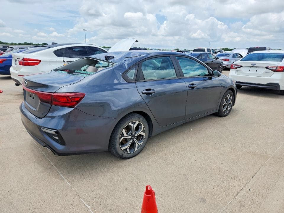 2021 KIA FORTE LXS 3