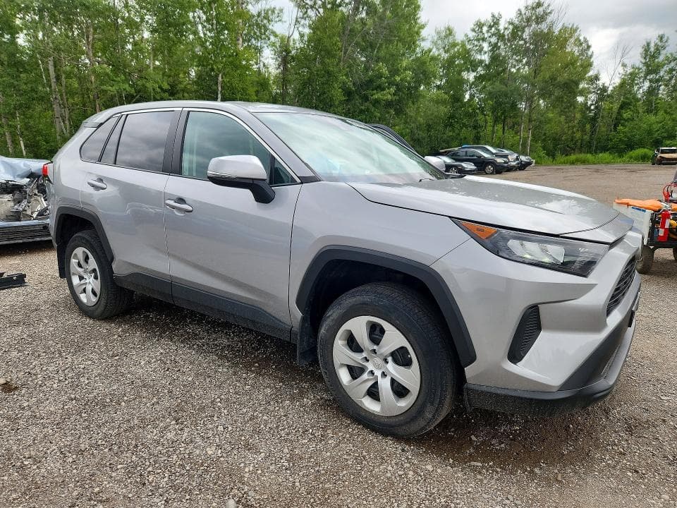 2022 TOYOTA RAV4 LE 4