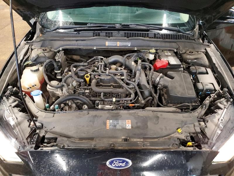 2017 FORD FUSION SE 11