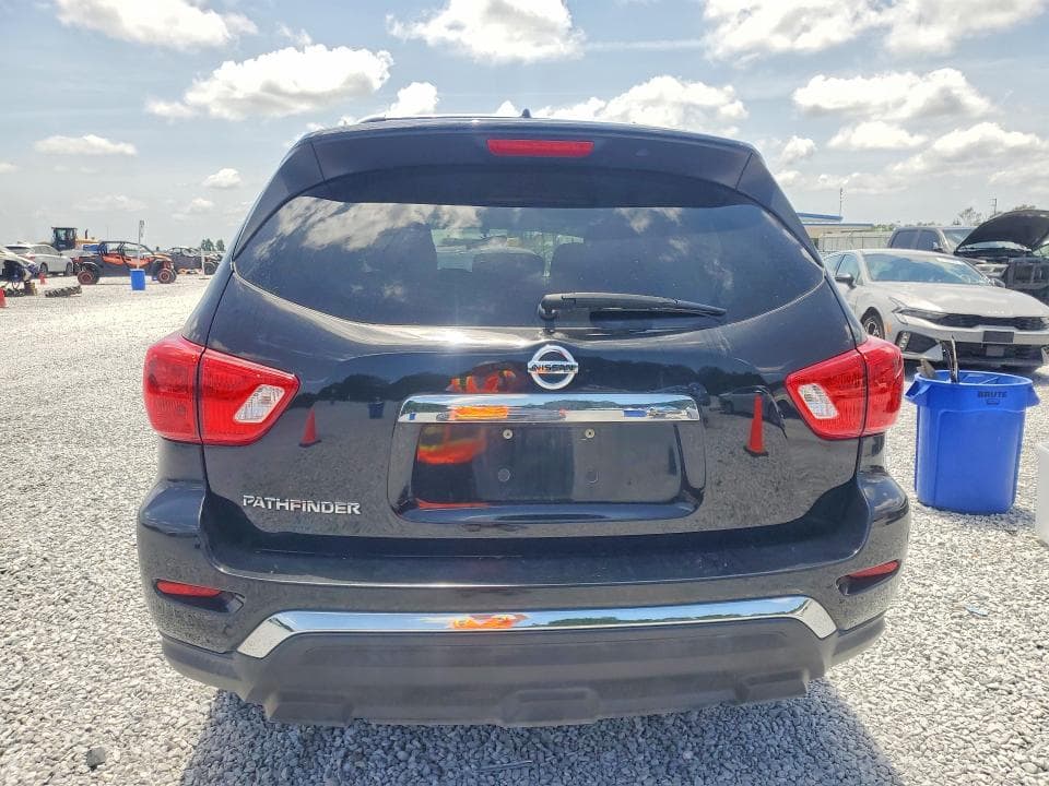 2017 NISSAN PATHFINDER S 6