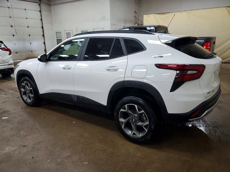 2025 CHEVROLET TRAX 1LT 2