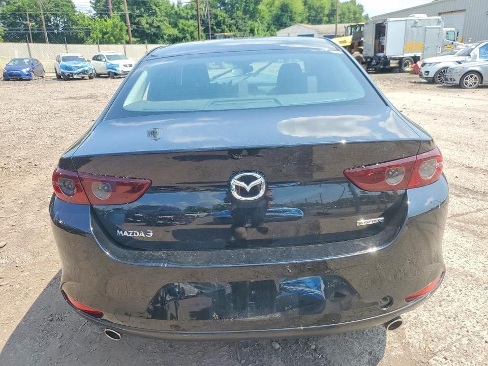 2021 MAZDA 3 6