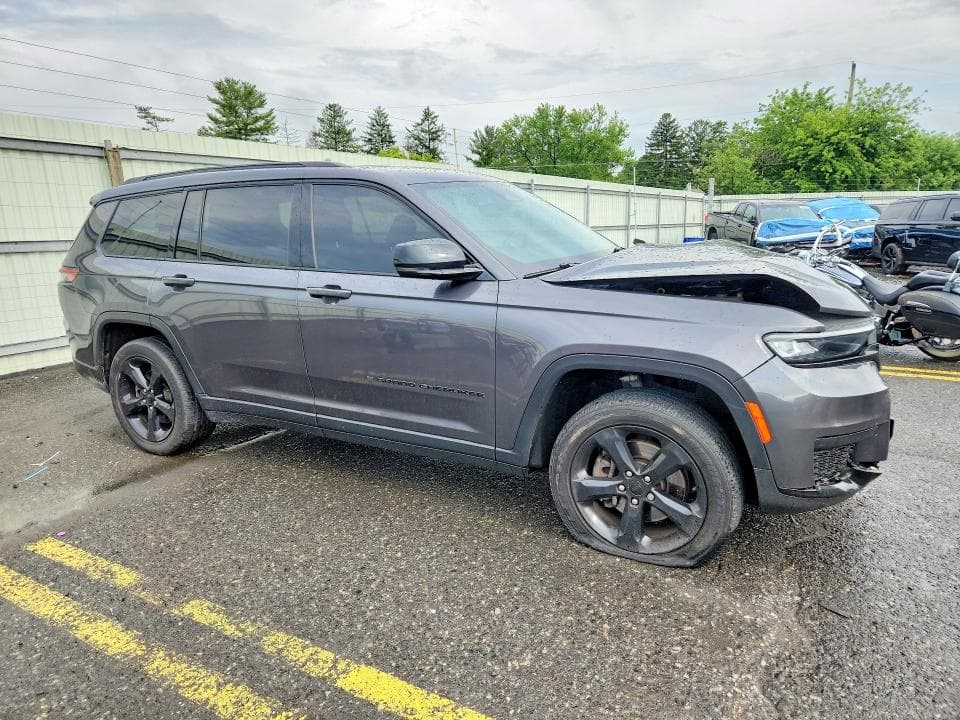 2022 JEEP GRAND CHEROKEE L LAREDO 4