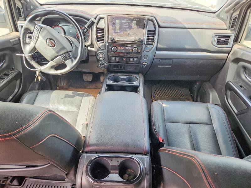 2021 NISSAN TITAN PRO-4X 8